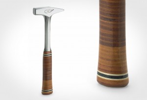 Estwing-Leather-Schlosserhammer-2 - LumberJac