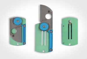 Spyderco-Dog-Tag-Knife-2-LumberJac