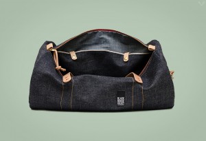 Black-House-Project-Duffle-Bag1-LumberJac
