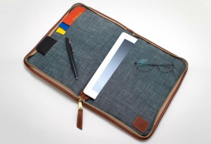 Vintage-Pendleton-Plaid-&-Cognac-Leather-Planner-iPad-Case1-LumberJac