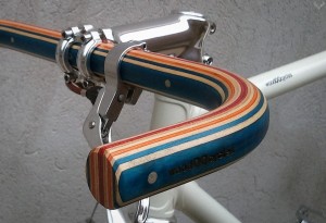Woodoocycles-Wooden-Handlebar-2-LumberJac