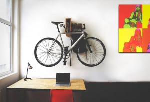 BERLIN-Wooden-Bicycle-Shelf-3-LumberJac
