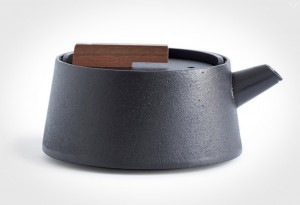 Tetu-Cast-Iron-Kettle-3-LumberJac