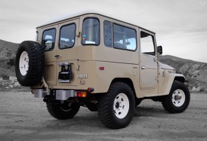 FJ40-Toyota-Land-Cruiser-4X4-4-LumberJac