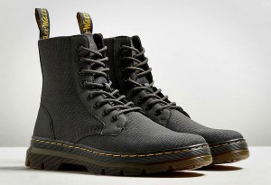 Dr-Martens-Combs-Boot-1-LumberJac